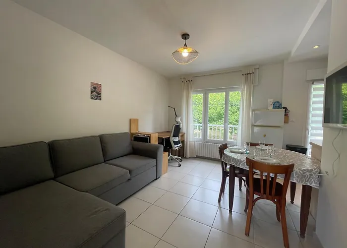 Apartment Ozana - Plage, Parc, Wifi, Parking *